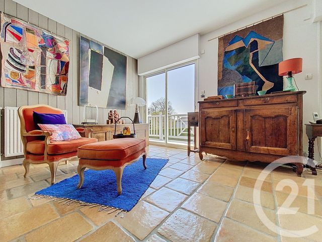 maison à vendre - 5 pièces - 160.0 m2 - TONNAY CHARENTE - 17 - POITOU-CHARENTES - Century 21 L'Arsenal