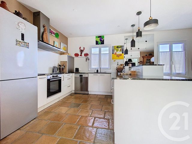 maison à vendre - 5 pièces - 160.0 m2 - TONNAY CHARENTE - 17 - POITOU-CHARENTES - Century 21 L'Arsenal