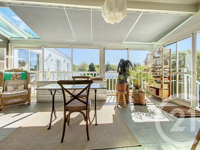 maison à vendre - 5 pièces - 160.0 m2 - TONNAY CHARENTE - 17 - POITOU-CHARENTES - Century 21 L'Arsenal