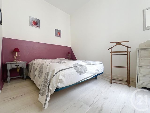 Appartement F3 à vendre - 3 pièces - 72.0 m2 - ROCHEFORT - 17 - POITOU-CHARENTES - Century 21 L'Arsenal