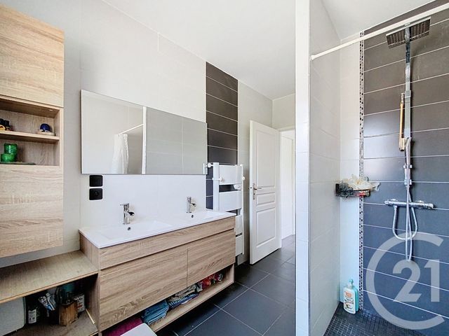 maison à vendre - 6 pièces - 132.0 m2 - ECHILLAIS - 17 - POITOU-CHARENTES - Century 21 L'Arsenal