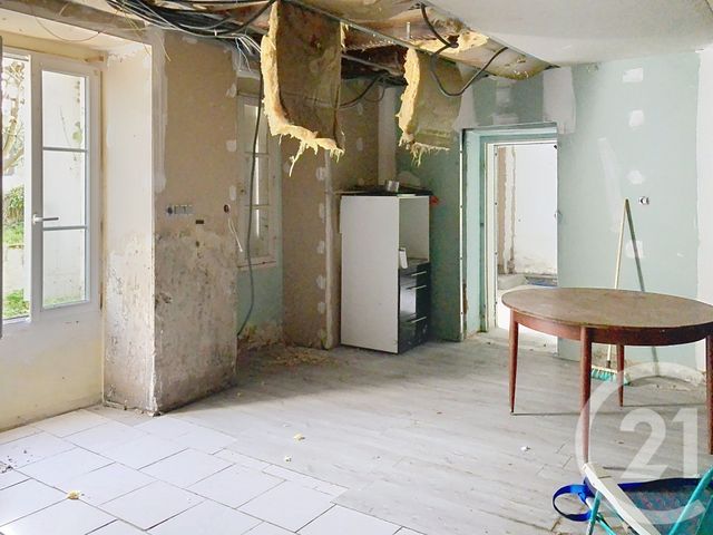maison à vendre - 3 pièces - 76.0 m2 - ST NAZAIRE SUR CHARENTE - 17 - POITOU-CHARENTES - Century 21 L'Arsenal