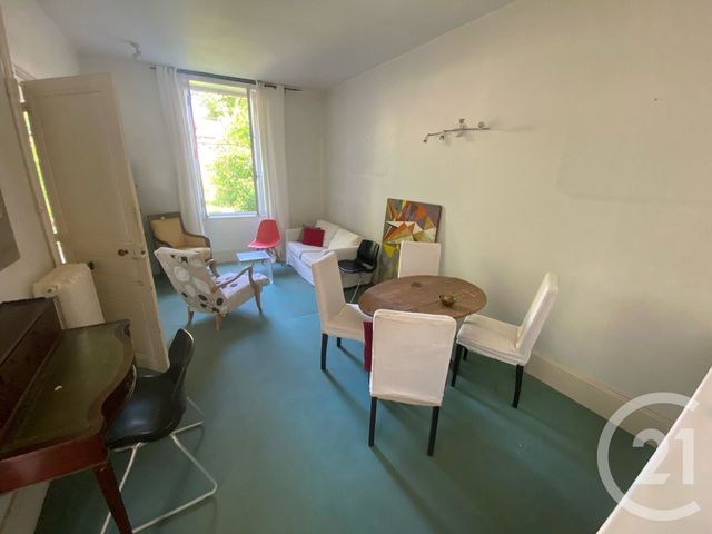 maison à vendre - 8 pièces - 121.0 m2 - ROCHEFORT - 17 - POITOU-CHARENTES - Century 21 L'Arsenal
