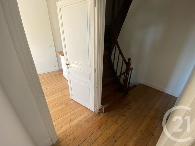 maison à vendre - 8 pièces - 121.0 m2 - ROCHEFORT - 17 - POITOU-CHARENTES - Century 21 L'Arsenal