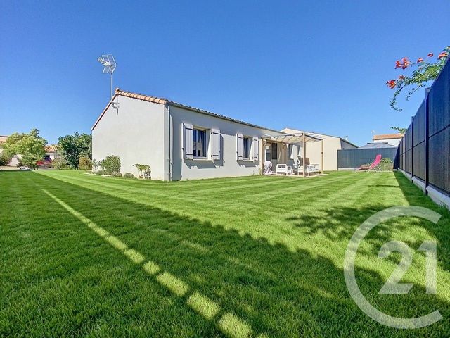 maison à vendre - 4 pièces - 94.02 m2 - PORT DES BARQUES - 17 - POITOU-CHARENTES - Century 21 L'Arsenal