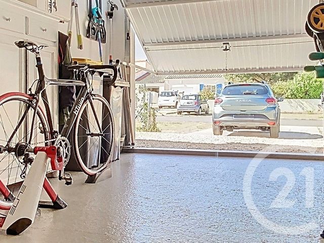 maison à vendre - 4 pièces - 94.02 m2 - PORT DES BARQUES - 17 - POITOU-CHARENTES - Century 21 L'Arsenal