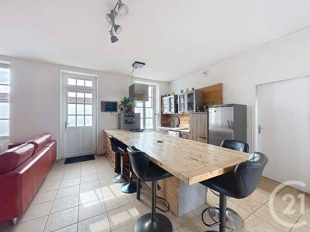 maison à vendre - 5 pièces - 107.06 m2 - ECHILLAIS - 17 - POITOU-CHARENTES - Century 21 L'Arsenal