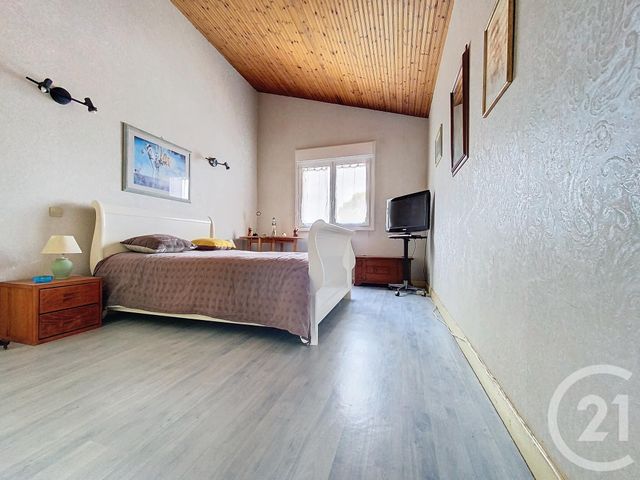 maison à vendre - 5 pièces - 134.0 m2 - ROCHEFORT - 17 - POITOU-CHARENTES - Century 21 L'Arsenal