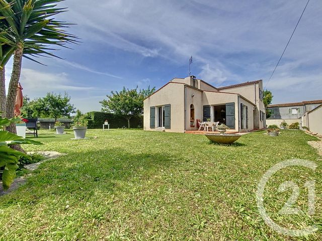 maison à vendre - 5 pièces - 134.0 m2 - ROCHEFORT - 17 - POITOU-CHARENTES - Century 21 L'Arsenal