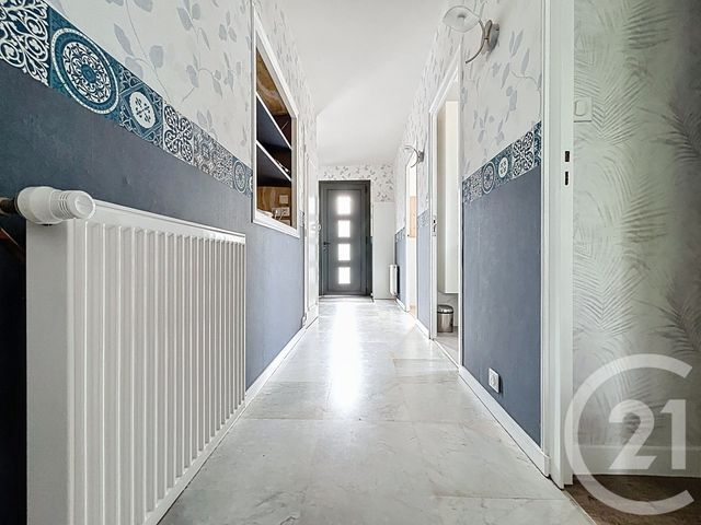 Appartement Chambre à louer - 1 pièce - 15.5 m2 - ROCHEFORT - 17 - POITOU-CHARENTES - Century 21 L'Arsenal