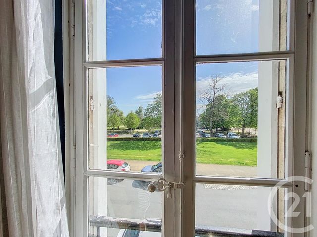 Appartement F5 à vendre - 5 pièces - 113.0 m2 - ROCHEFORT - 17 - POITOU-CHARENTES - Century 21 L'Arsenal