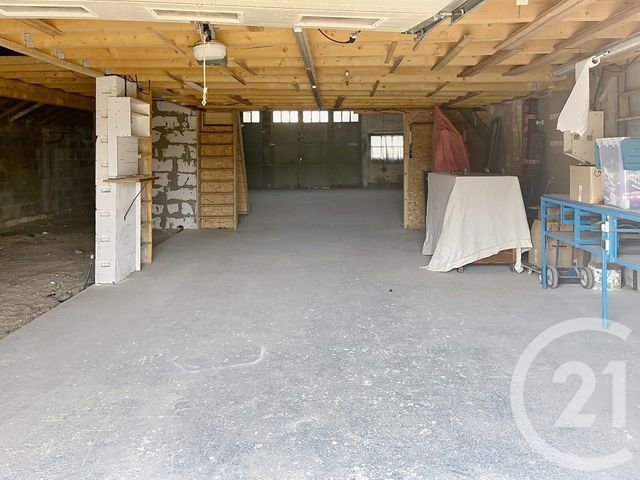 maison à vendre - 1 pièce - 150.0 m2 - PORT DES BARQUES - 17 - POITOU-CHARENTES - Century 21 L'Arsenal