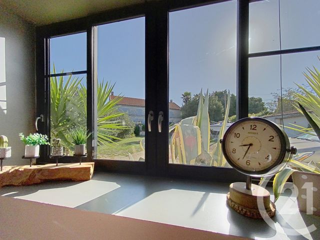 maison à vendre - 5 pièces - 140.0 m2 - ST NAZAIRE SUR CHARENTE - 17 - POITOU-CHARENTES - Century 21 L'Arsenal