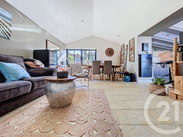 maison à vendre - 5 pièces - 140.0 m2 - ST NAZAIRE SUR CHARENTE - 17 - POITOU-CHARENTES - Century 21 L'Arsenal