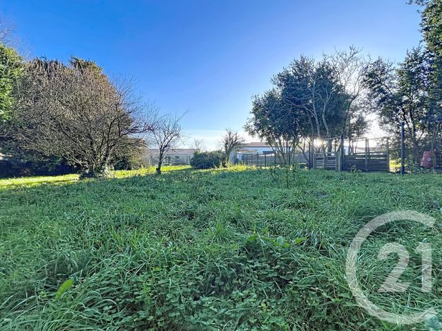 terrain à vendre - 759.0 m2 - ST FROULT - 17 - POITOU-CHARENTES - Century 21 L'Arsenal