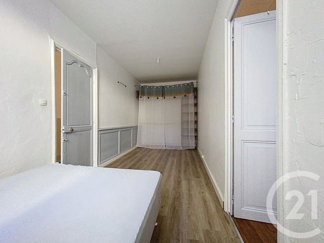 Appartement F3 à vendre - 3 pièces - 83.66 m2 - ROCHEFORT - 17 - POITOU-CHARENTES - Century 21 L'Arsenal