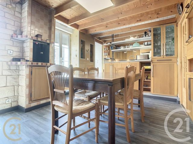 maison à vendre - 7 pièces - 182.0 m2 - PORT DES BARQUES - 17 - POITOU-CHARENTES - Century 21 L'Arsenal