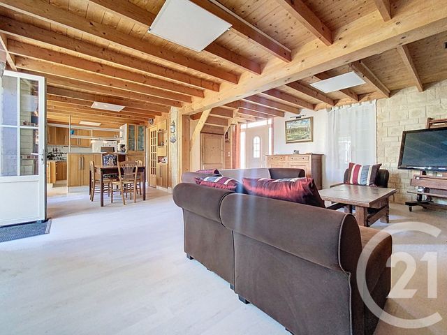 maison à vendre - 7 pièces - 182.0 m2 - PORT DES BARQUES - 17 - POITOU-CHARENTES - Century 21 L'Arsenal