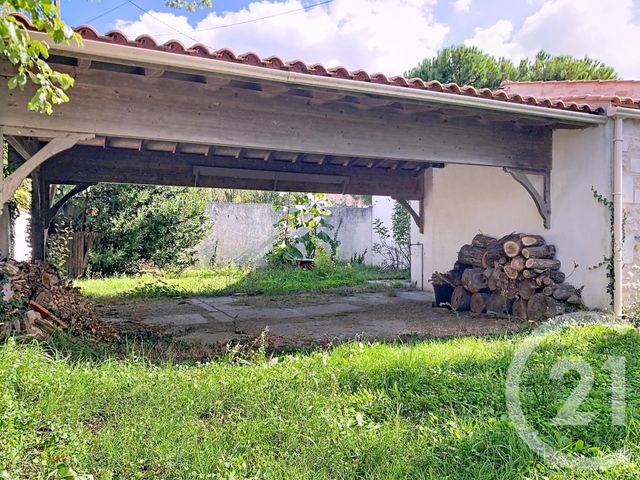 maison à vendre - 5 pièces - 134.0 m2 - PORT DES BARQUES - 17 - POITOU-CHARENTES - Century 21 L'Arsenal