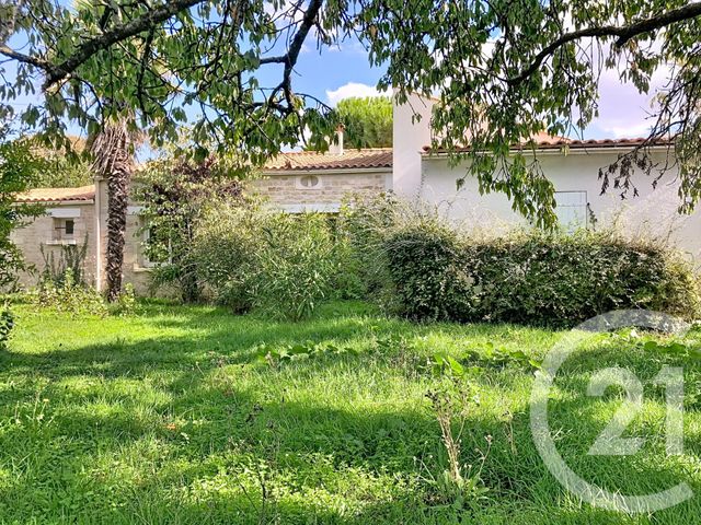 maison à vendre - 5 pièces - 134.0 m2 - PORT DES BARQUES - 17 - POITOU-CHARENTES - Century 21 L'Arsenal