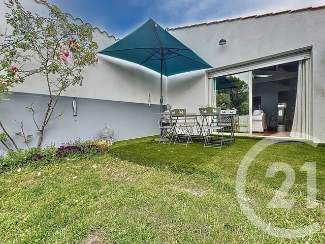 maison à louer - 4 pièces - 102.4 m2 - ROCHEFORT - 17 - POITOU-CHARENTES - Century 21 L'Arsenal