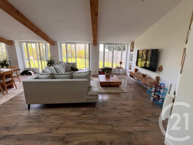 maison à vendre - 6 pièces - 200.0 m2 - BREUIL MAGNE - 17 - POITOU-CHARENTES - Century 21 L'Arsenal