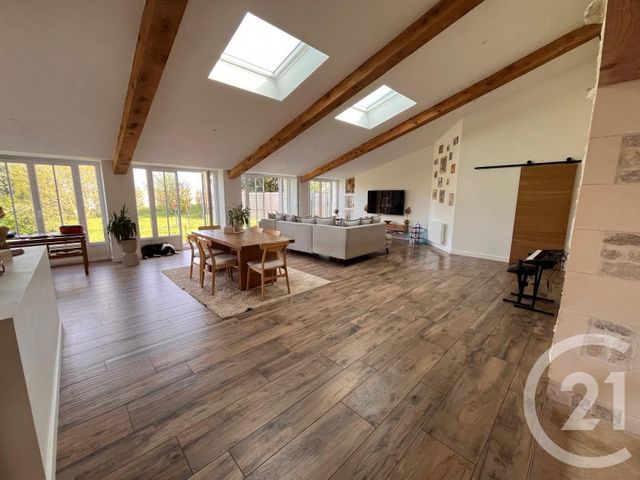 maison à vendre - 6 pièces - 200.0 m2 - BREUIL MAGNE - 17 - POITOU-CHARENTES - Century 21 L'Arsenal