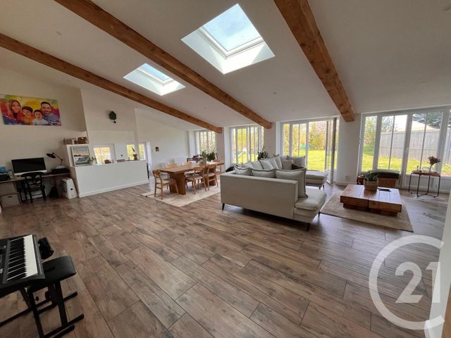 maison à vendre - 6 pièces - 200.0 m2 - BREUIL MAGNE - 17 - POITOU-CHARENTES - Century 21 L'Arsenal