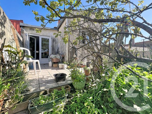 maison à vendre - 4 pièces - 79.49 m2 - ROCHEFORT - 17 - POITOU-CHARENTES - Century 21 L'Arsenal