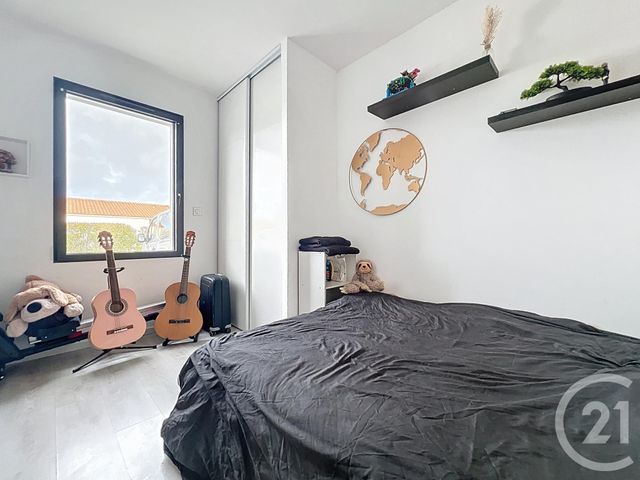 maison à vendre - 11 pièces - 237.48 m2 - AIGREFEUILLE D AUNIS - 17 - POITOU-CHARENTES - Century 21 L'Arsenal