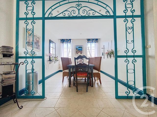 maison à vendre - 7 pièces - 203.97 m2 - ROCHEFORT - 17 - POITOU-CHARENTES - Century 21 L'Arsenal