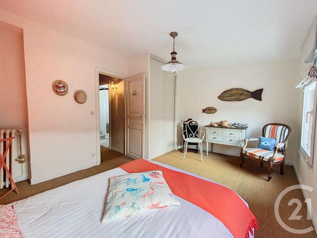 maison à vendre - 7 pièces - 203.97 m2 - ROCHEFORT - 17 - POITOU-CHARENTES - Century 21 L'Arsenal