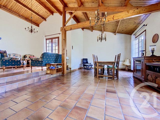 maison à vendre - 6 pièces - 157.0 m2 - ECHILLAIS - 17 - POITOU-CHARENTES - Century 21 L'Arsenal