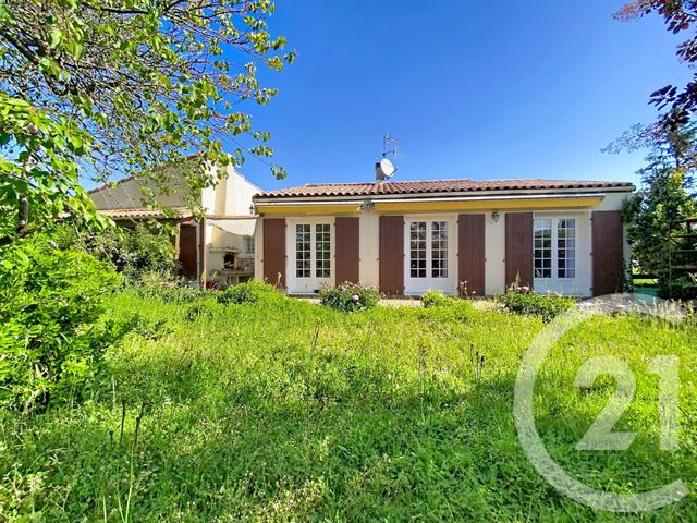 maison à vendre - 6 pièces - 157.0 m2 - ECHILLAIS - 17 - POITOU-CHARENTES - Century 21 L'Arsenal