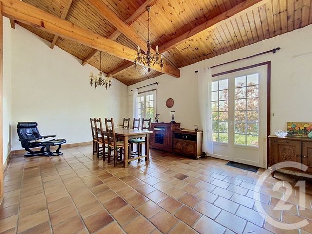 maison à vendre - 6 pièces - 157.0 m2 - ECHILLAIS - 17 - POITOU-CHARENTES - Century 21 L'Arsenal
