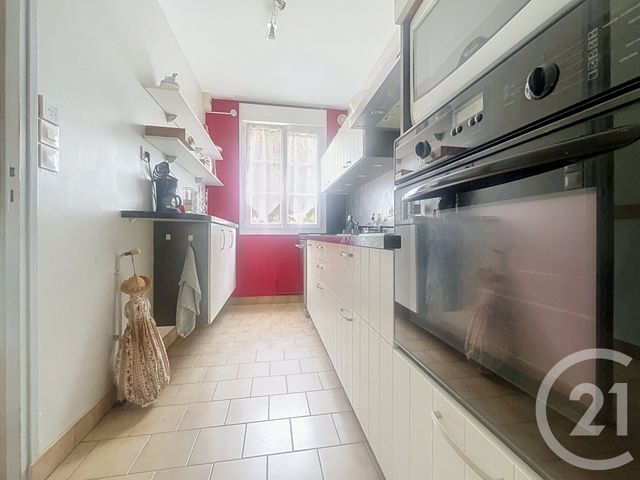 maison à vendre - 5 pièces - 127.0 m2 - ROCHEFORT - 17 - POITOU-CHARENTES - Century 21 L'Arsenal
