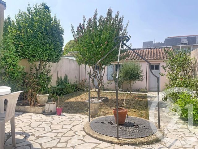 maison à vendre - 5 pièces - 127.0 m2 - ROCHEFORT - 17 - POITOU-CHARENTES - Century 21 L'Arsenal