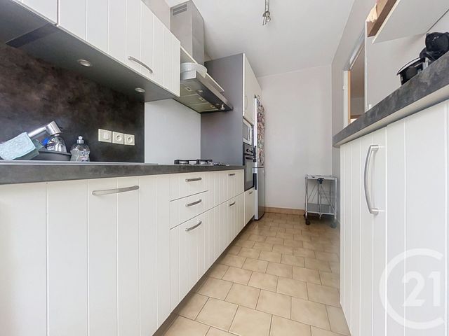 maison à vendre - 5 pièces - 127.0 m2 - ROCHEFORT - 17 - POITOU-CHARENTES - Century 21 L'Arsenal