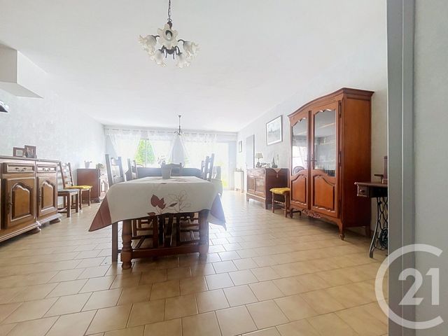 maison à vendre - 5 pièces - 127.0 m2 - ROCHEFORT - 17 - POITOU-CHARENTES - Century 21 L'Arsenal