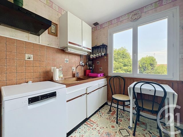 maison à vendre - 6 pièces - 105.02 m2 - ROCHEFORT - 17 - POITOU-CHARENTES - Century 21 L'Arsenal