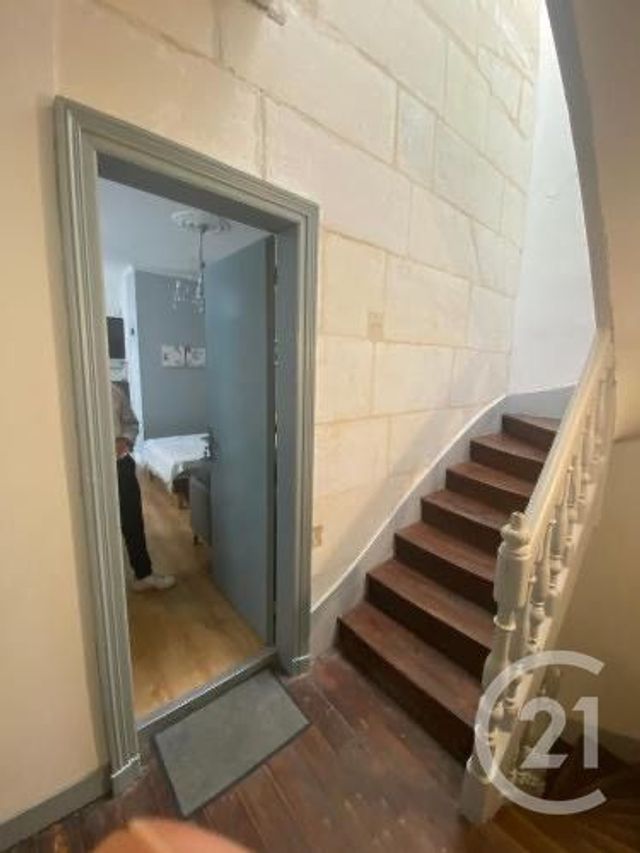 Appartement Studio à vendre - 1 pièce - 22.0 m2 - ROCHEFORT - 17 - POITOU-CHARENTES - Century 21 L'Arsenal