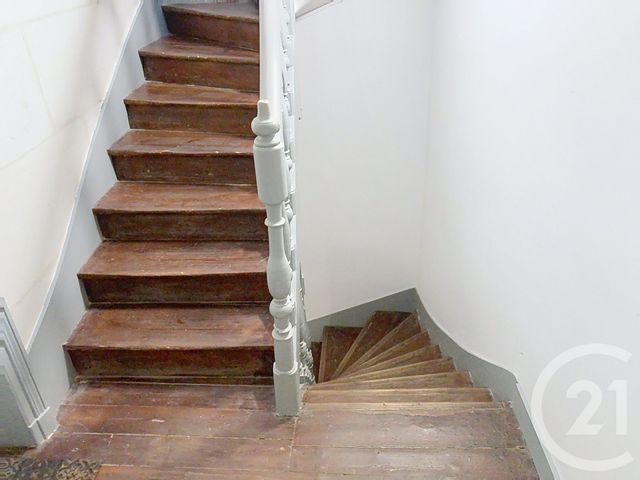 Appartement Studio à vendre - 2 pièces - 22.0 m2 - ROCHEFORT - 17 - POITOU-CHARENTES - Century 21 L'Arsenal