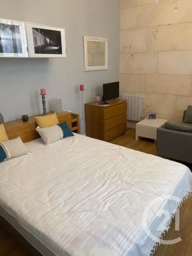 Appartement Studio à vendre - 2 pièces - 22.0 m2 - ROCHEFORT - 17 - POITOU-CHARENTES - Century 21 L'Arsenal