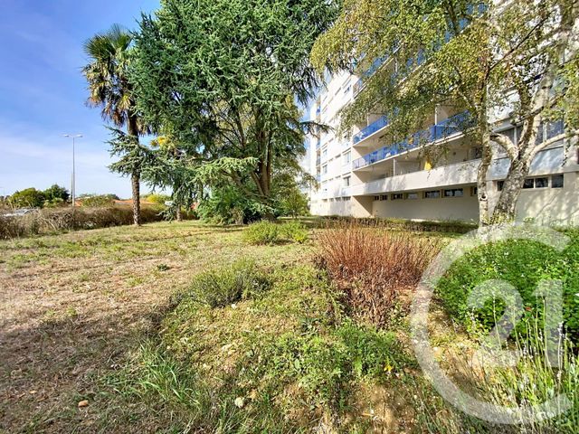 Appartement à vendre - 3 pièces - 86.72 m2 - ROCHEFORT - 17 - POITOU-CHARENTES - Century 21 L'Arsenal