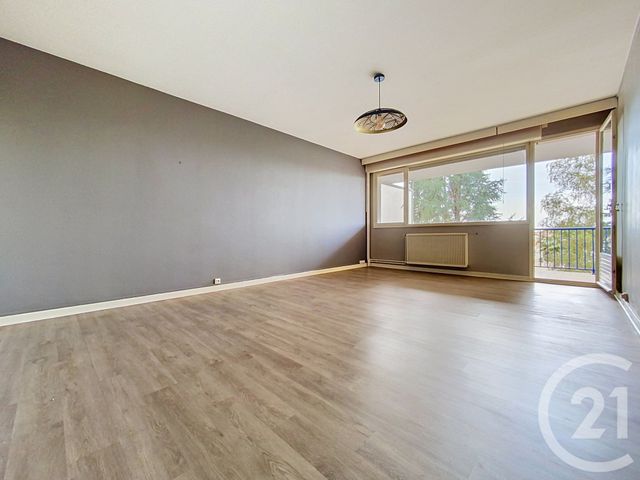 Appartement à vendre - 3 pièces - 86.72 m2 - ROCHEFORT - 17 - POITOU-CHARENTES - Century 21 L'Arsenal