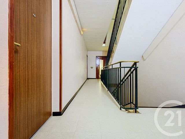 Appartement à vendre - 3 pièces - 86.72 m2 - ROCHEFORT - 17 - POITOU-CHARENTES - Century 21 L'Arsenal