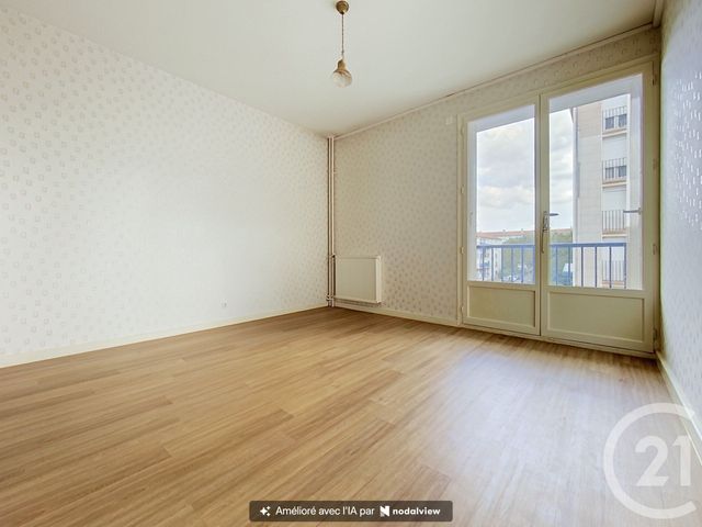 Appartement à vendre - 3 pièces - 86.72 m2 - ROCHEFORT - 17 - POITOU-CHARENTES - Century 21 L'Arsenal