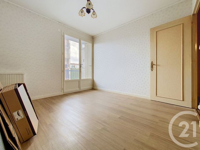 Appartement à vendre - 3 pièces - 86.72 m2 - ROCHEFORT - 17 - POITOU-CHARENTES - Century 21 L'Arsenal