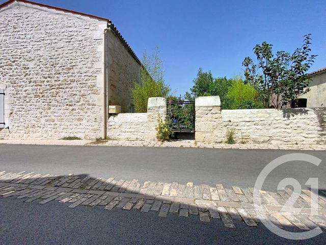 maison à vendre - 5 pièces - 205.57 m2 - ECHILLAIS - 17 - POITOU-CHARENTES - Century 21 L'Arsenal