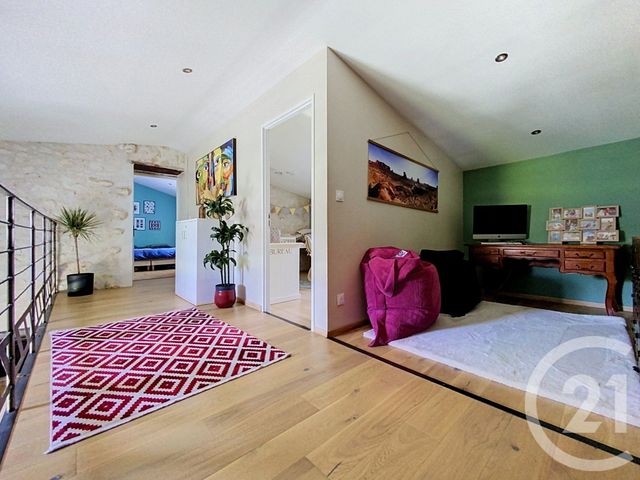 maison à vendre - 5 pièces - 205.57 m2 - ECHILLAIS - 17 - POITOU-CHARENTES - Century 21 L'Arsenal